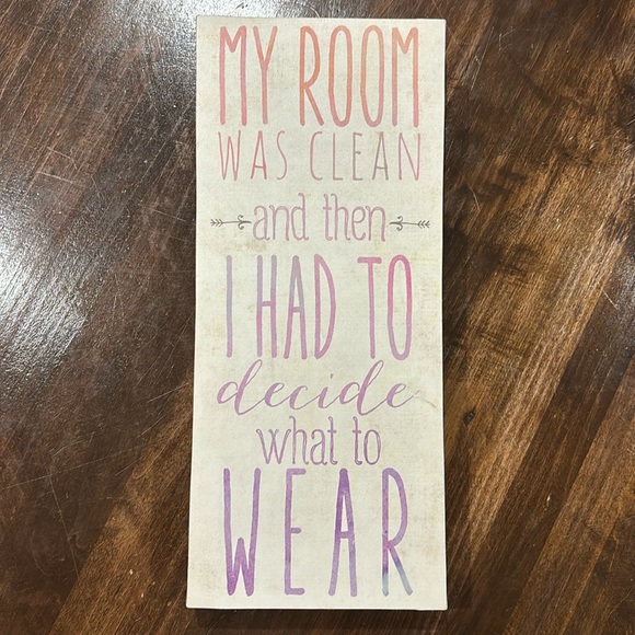 Canvas Decor - Picture 1 of 8